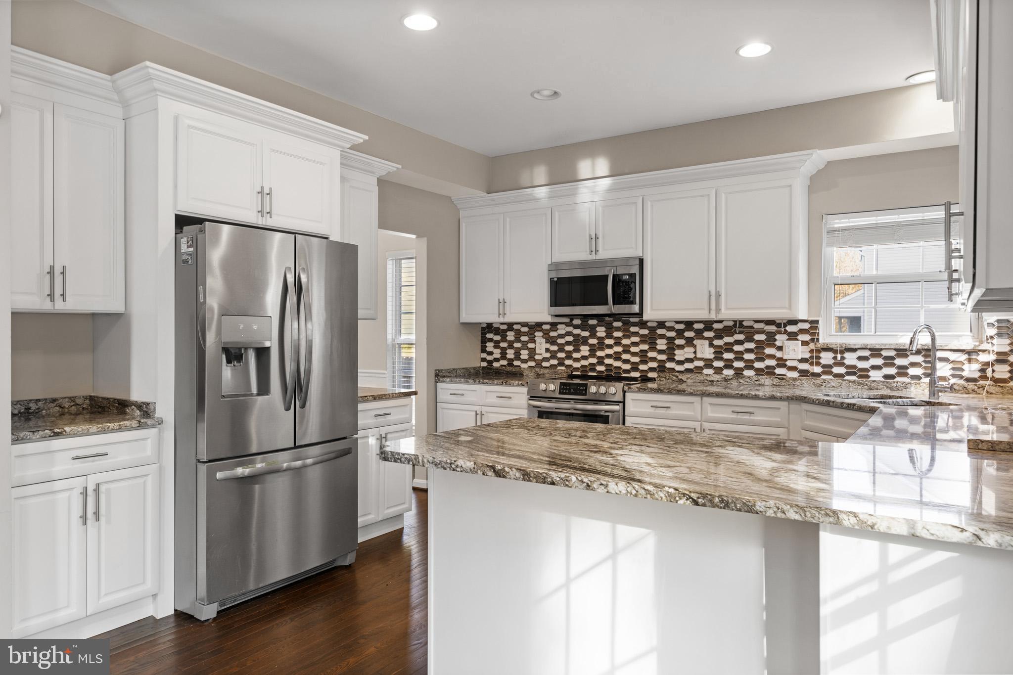 SETTLE WOODS SUB - Residential