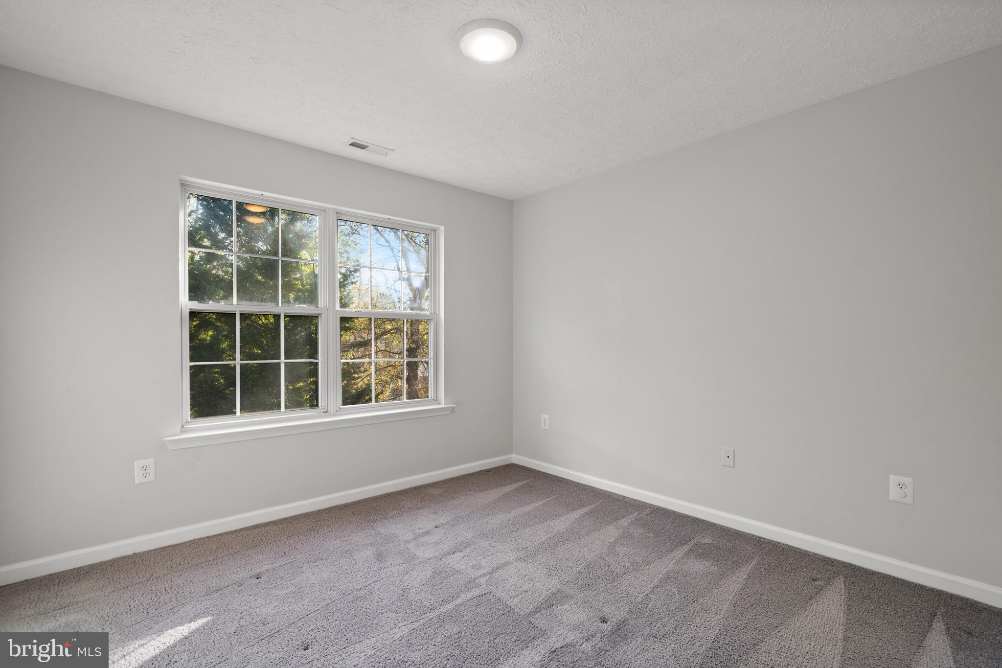 SETTLE WOODS SUB - Residential