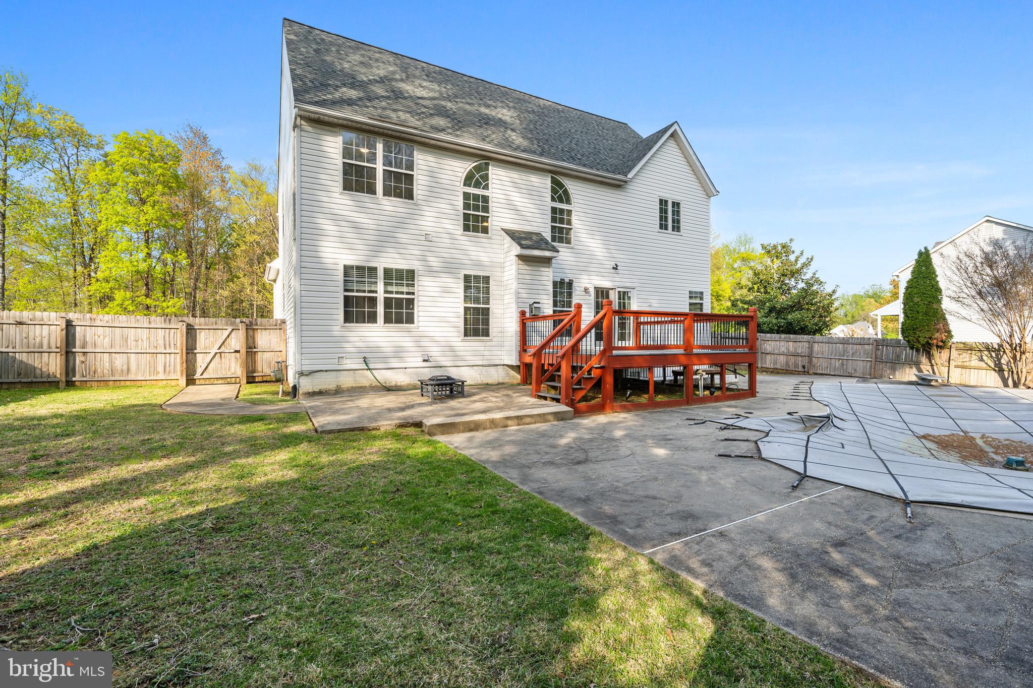 SETTLE WOODS SUB - Residential