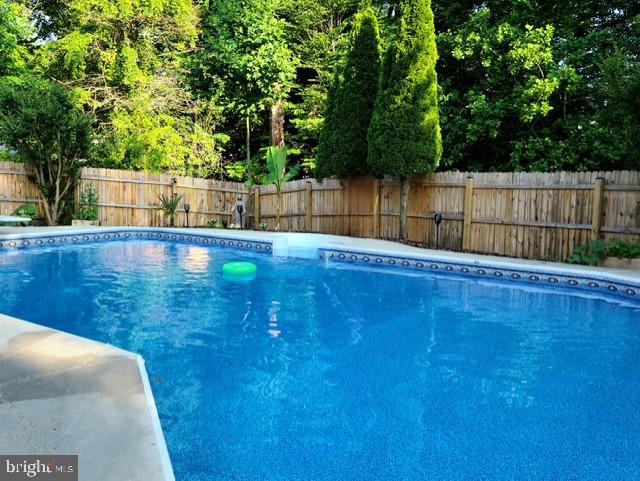 SETTLE WOODS SUB - Residential