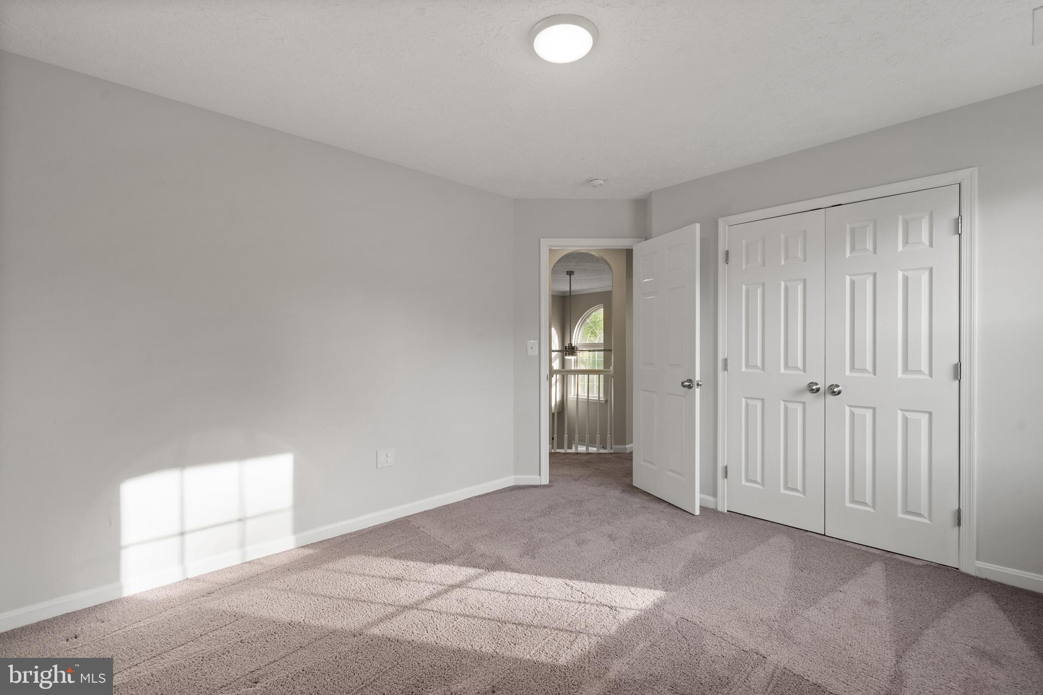 SETTLE WOODS SUB - Residential