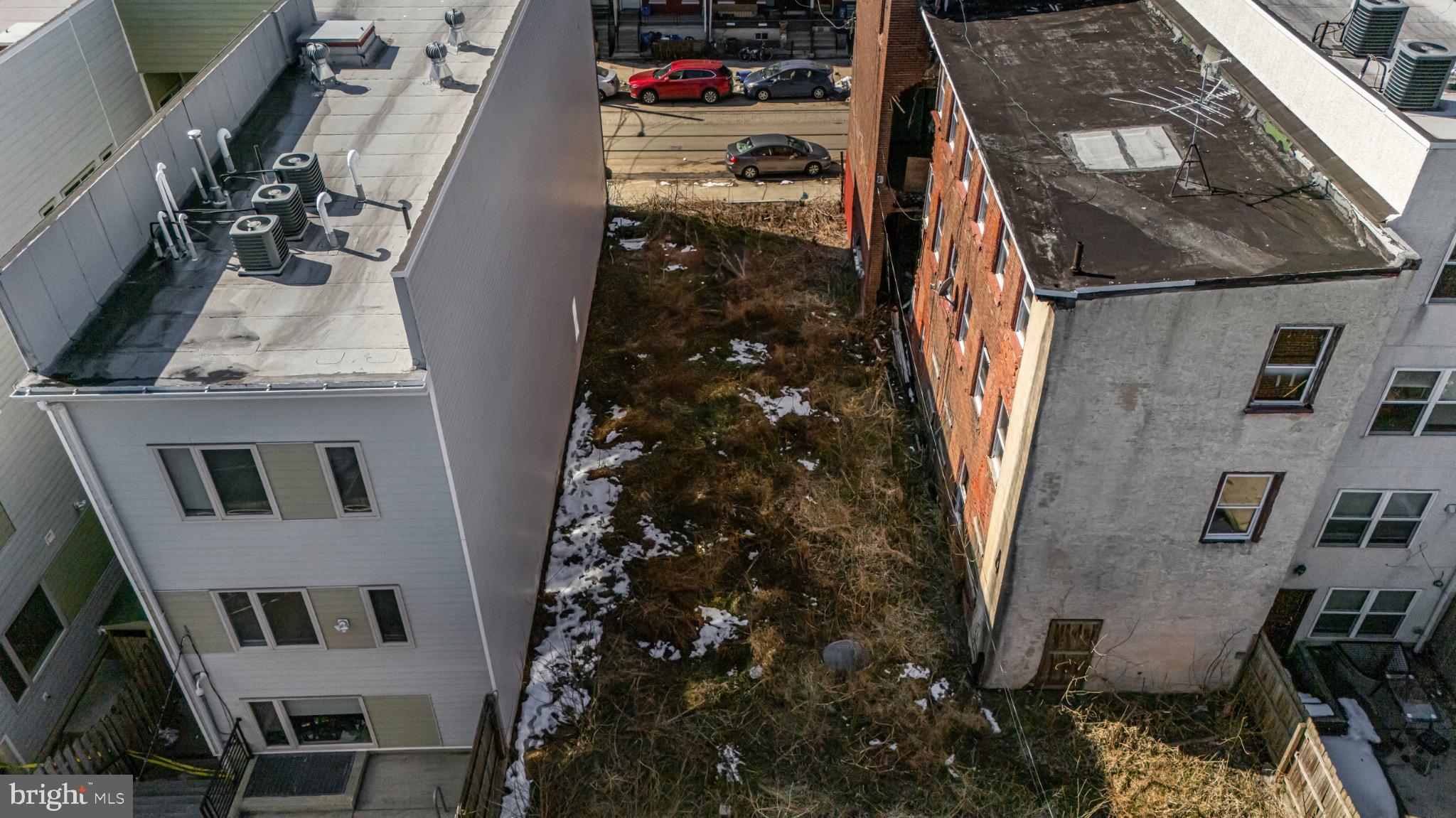 WEST POWELTON - Land