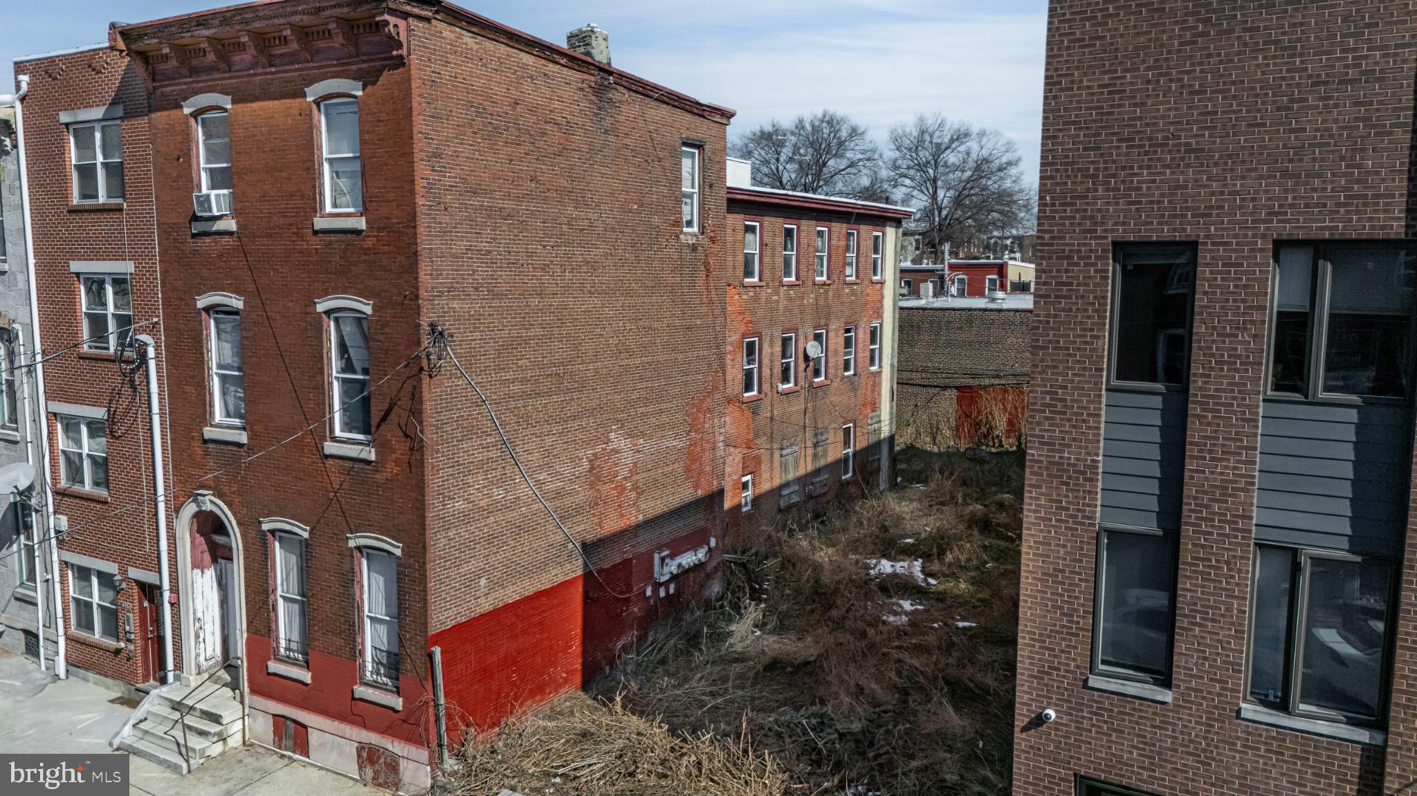 WEST POWELTON - Land