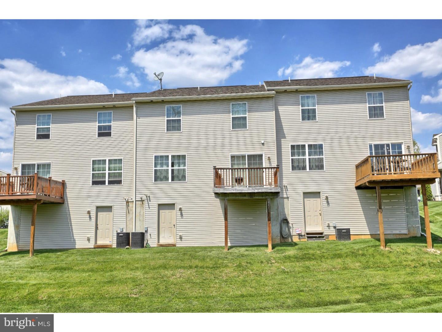 PARKVIEW VILLAGE - Residential
