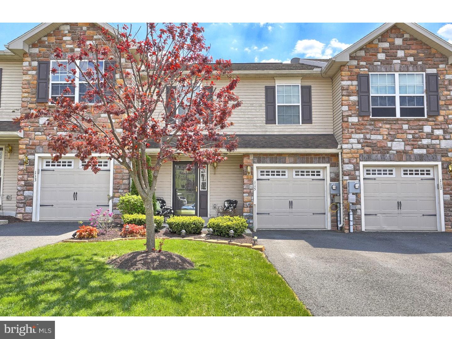 PARKVIEW VILLAGE - Residential
