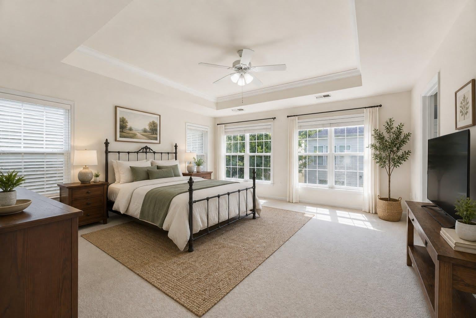 2507 DEER WOOD COURT