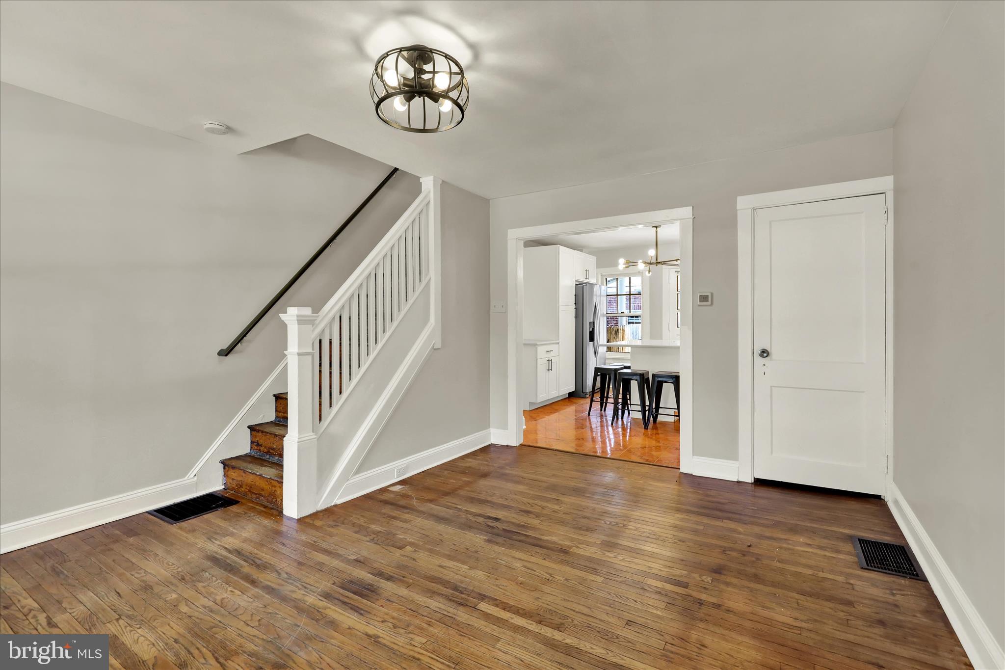 644 NEW HOLLAND AVENUE