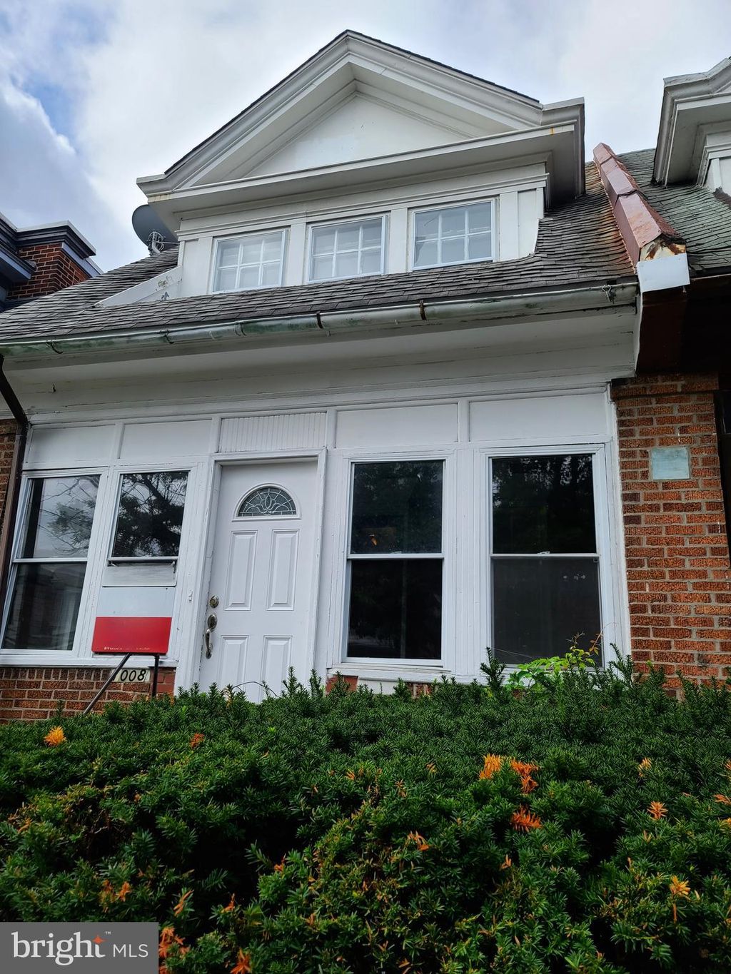 Photo of 1008 Mcdowell Avenue, CHESTER, PA 19013 (MLS # PADE2032798)