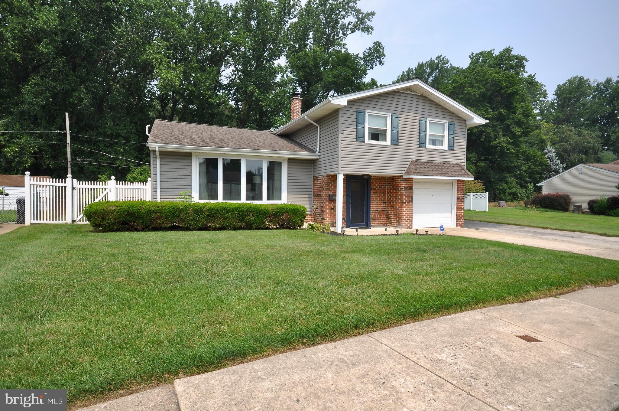 1020 NORVELT DRIVE