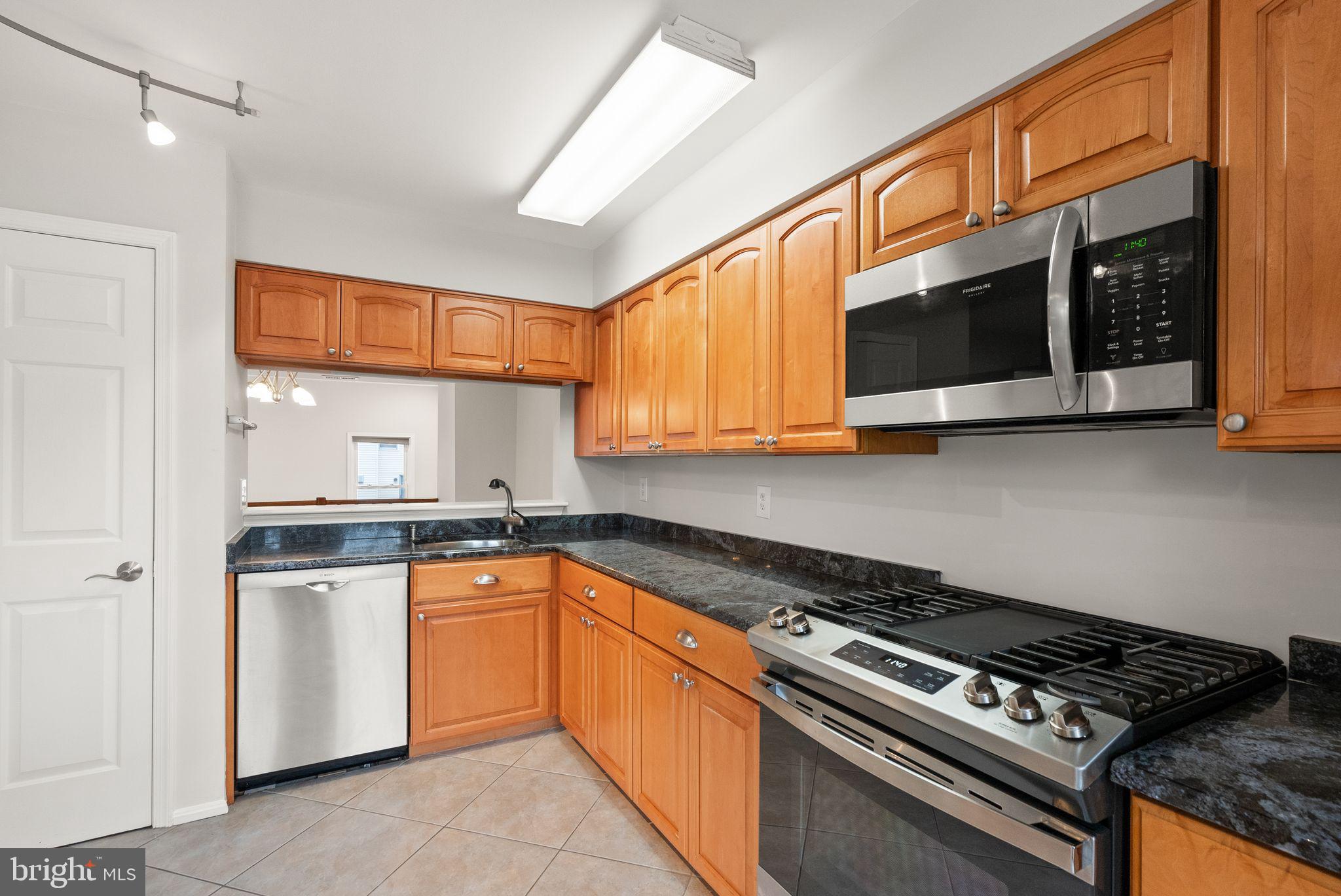 PINECREST - Residential