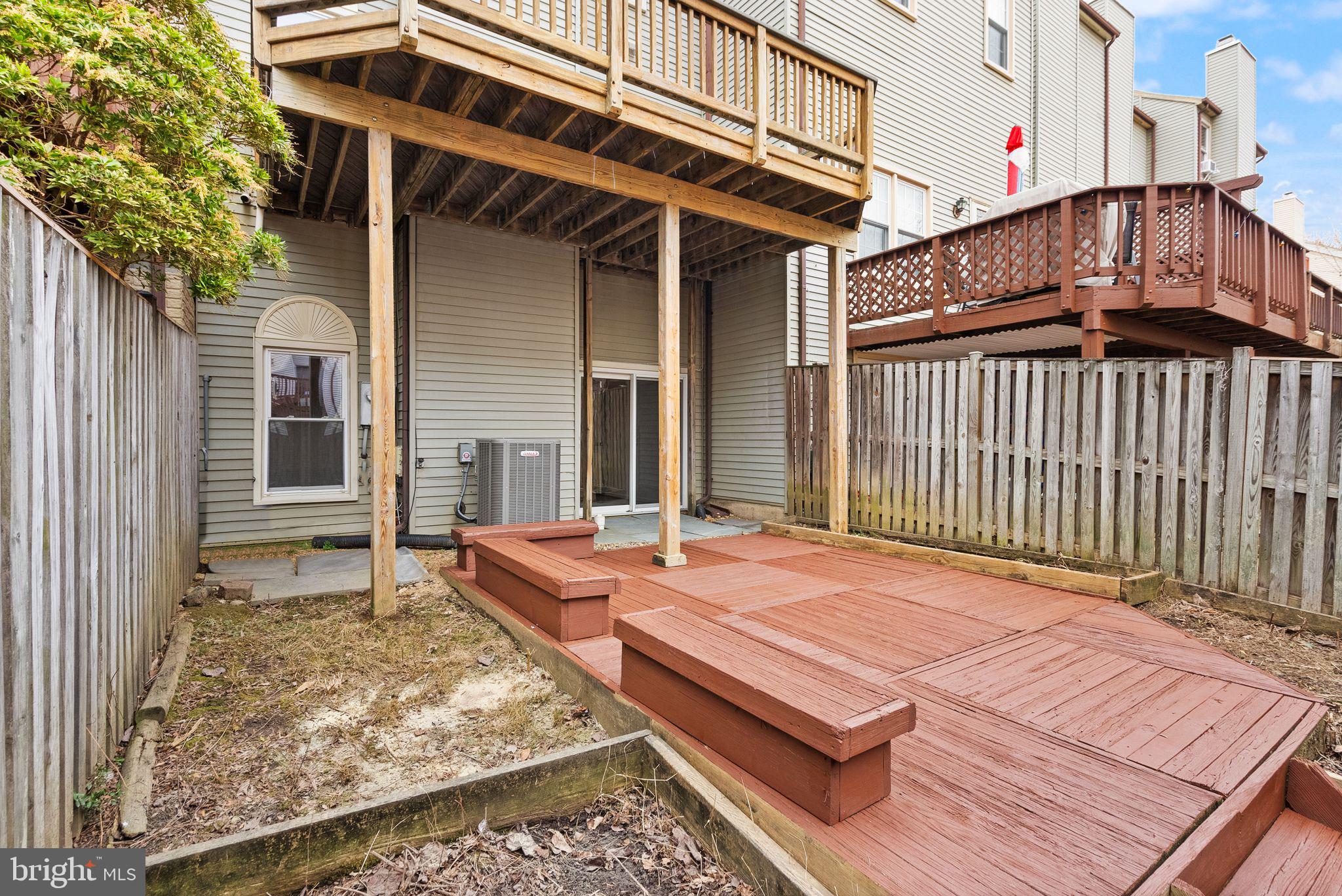 PINECREST - Residential