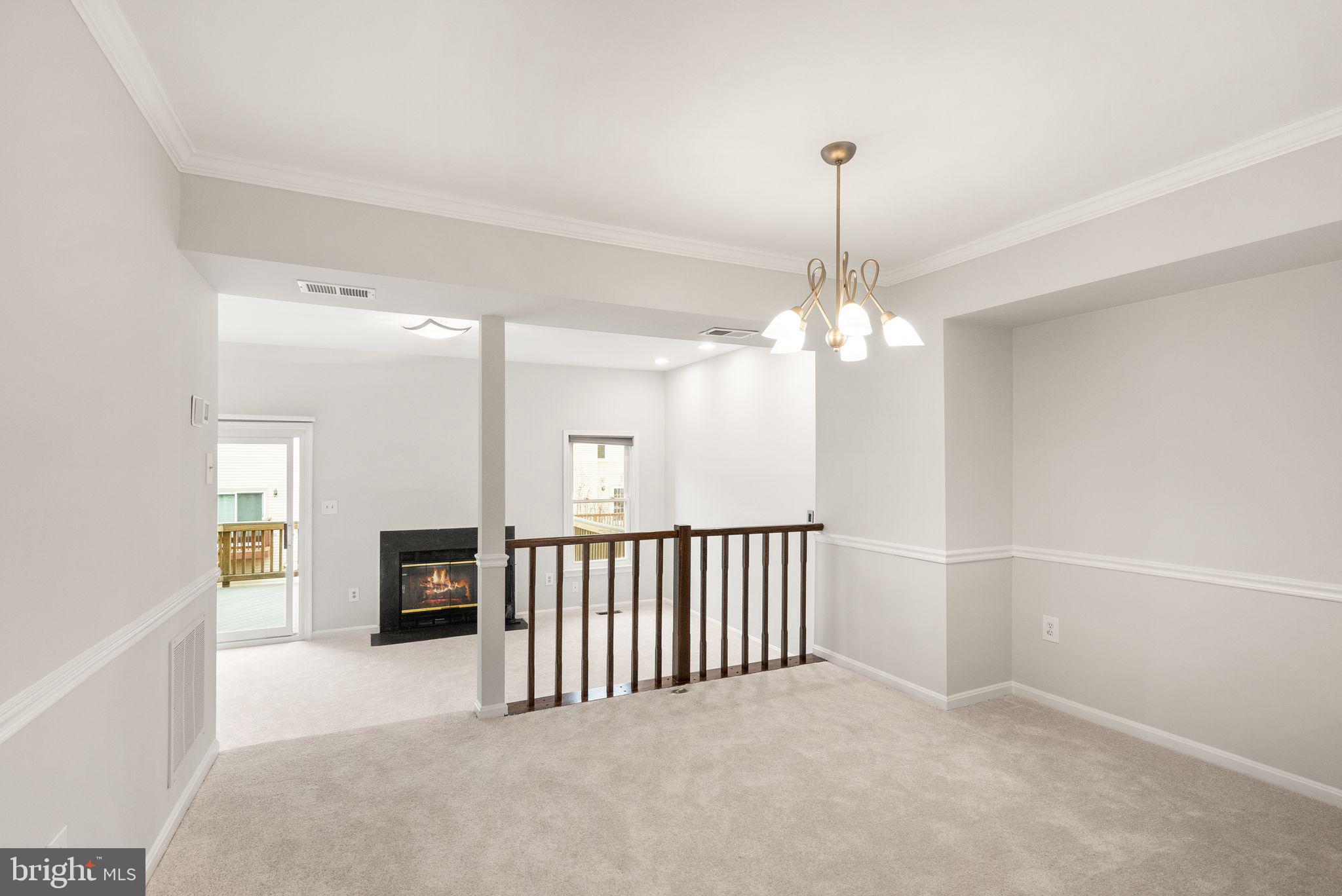 PINECREST - Residential