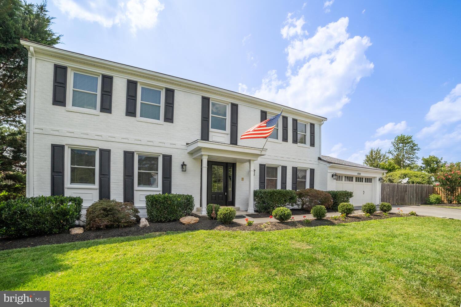 NORBECK ESTATES - Residential