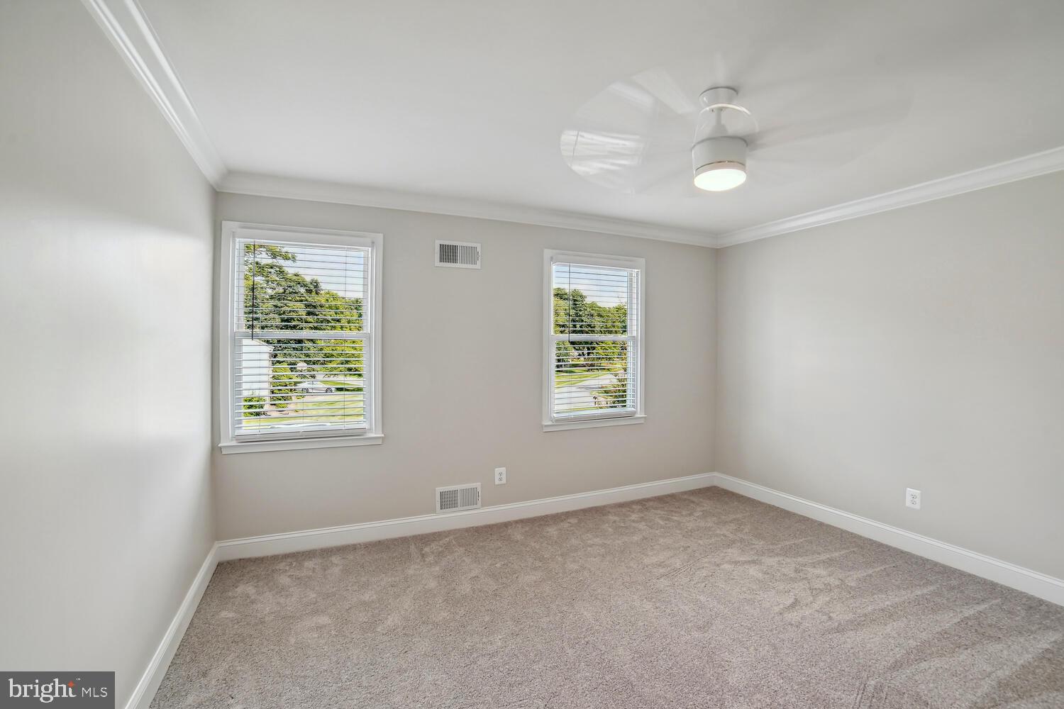 NORBECK ESTATES - Residential