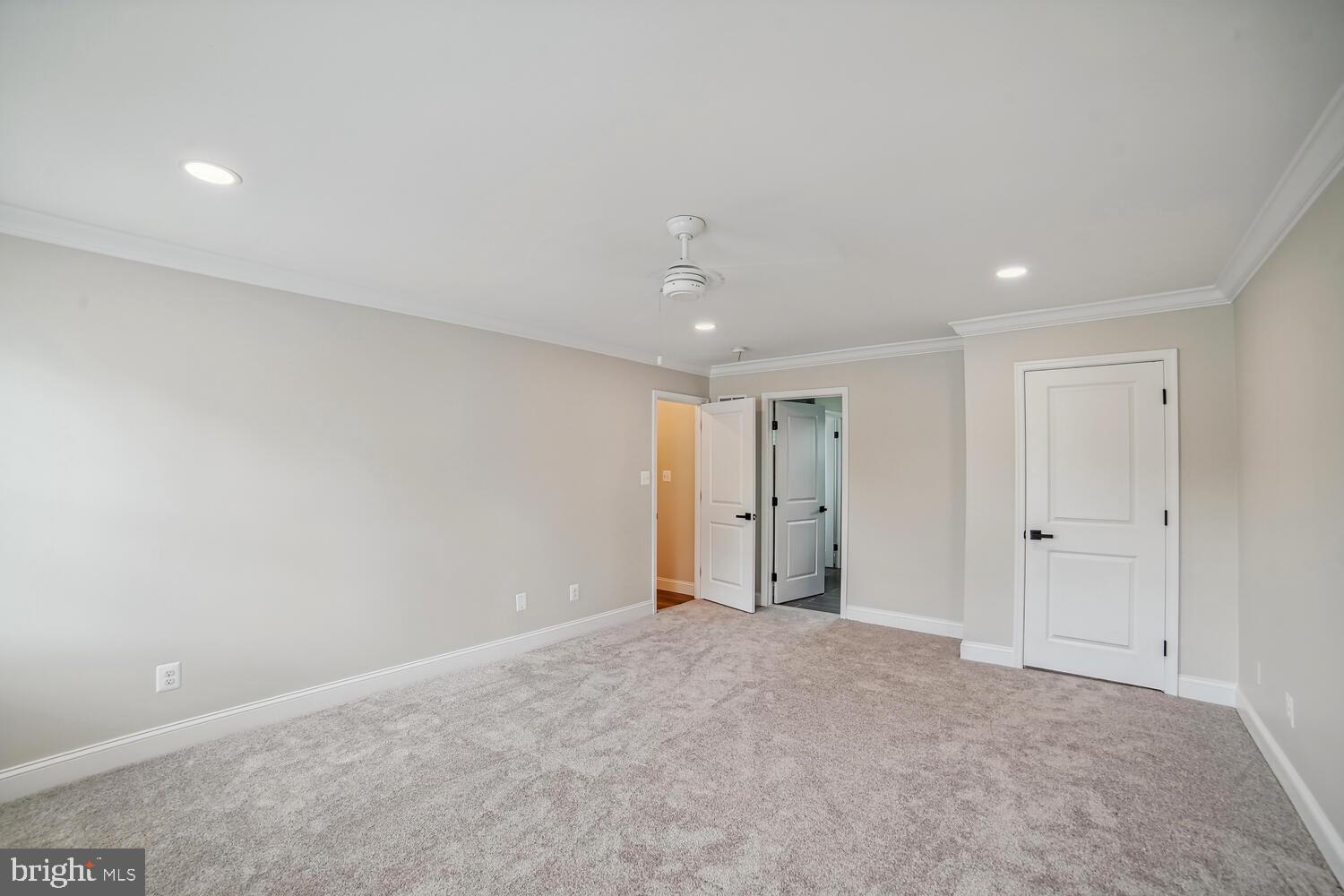 NORBECK ESTATES - Residential