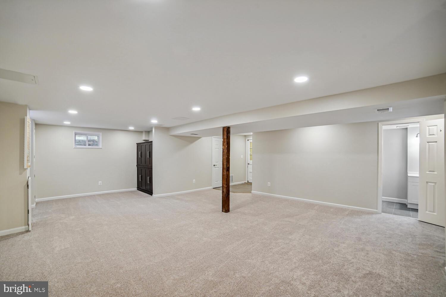 NORBECK ESTATES - Residential