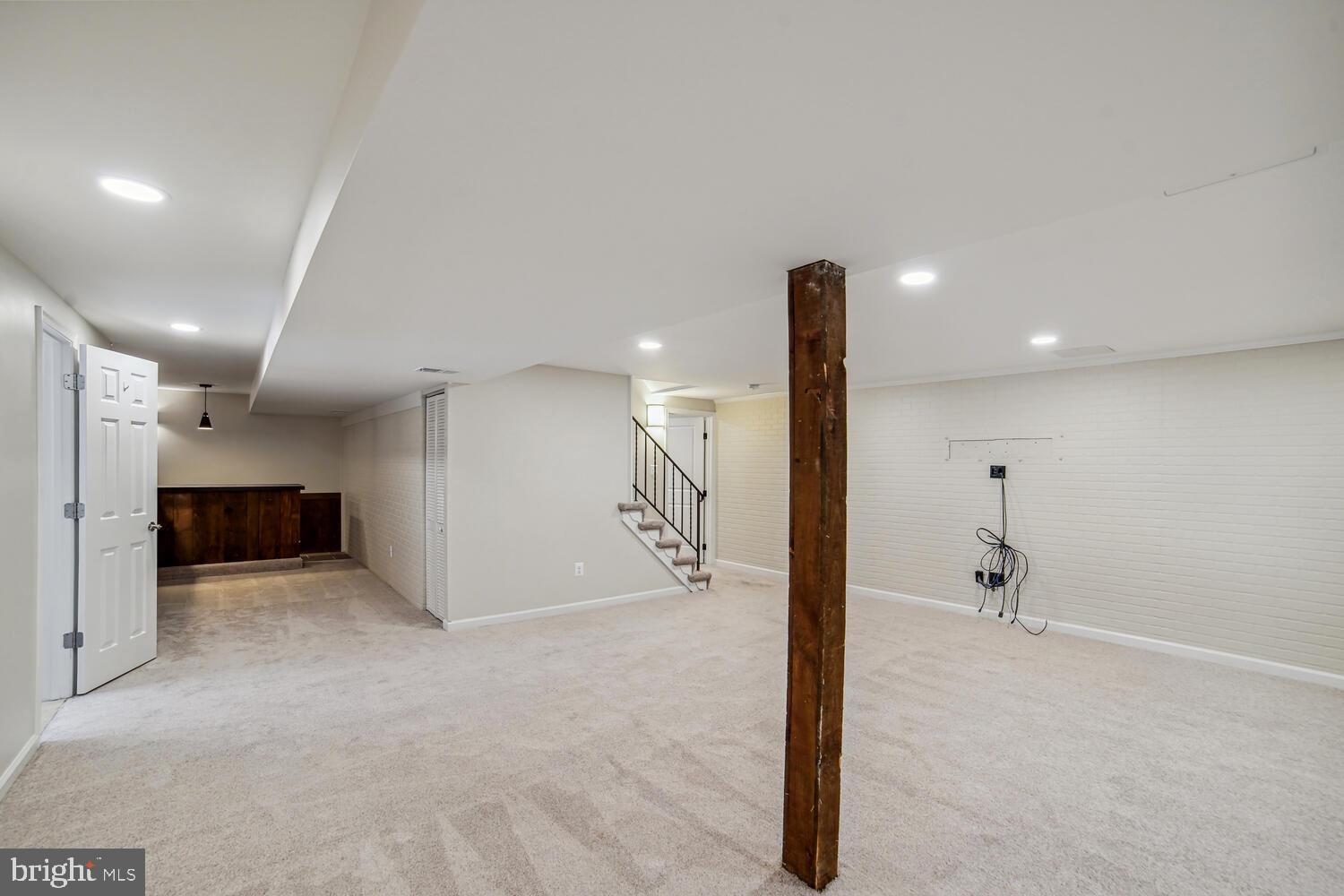 NORBECK ESTATES - Residential