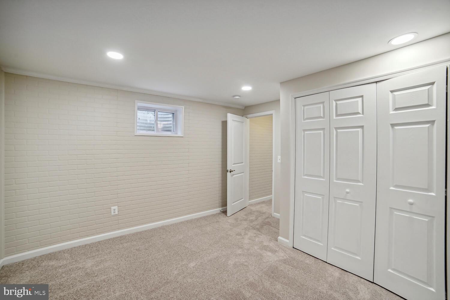 NORBECK ESTATES - Residential