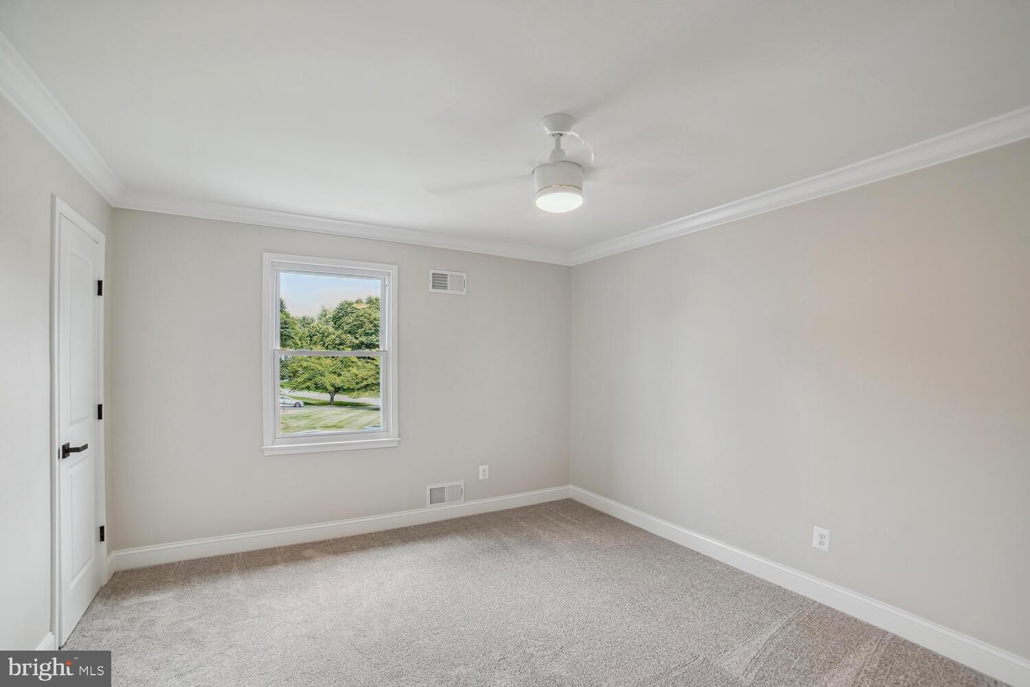 NORBECK ESTATES - Residential