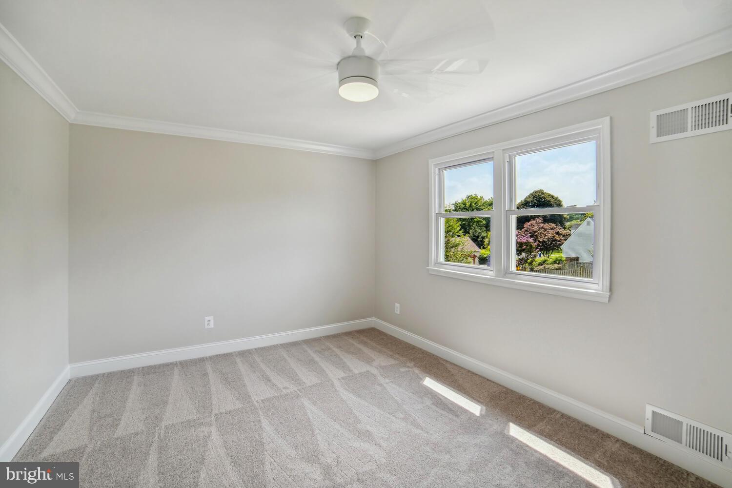 NORBECK ESTATES - Residential