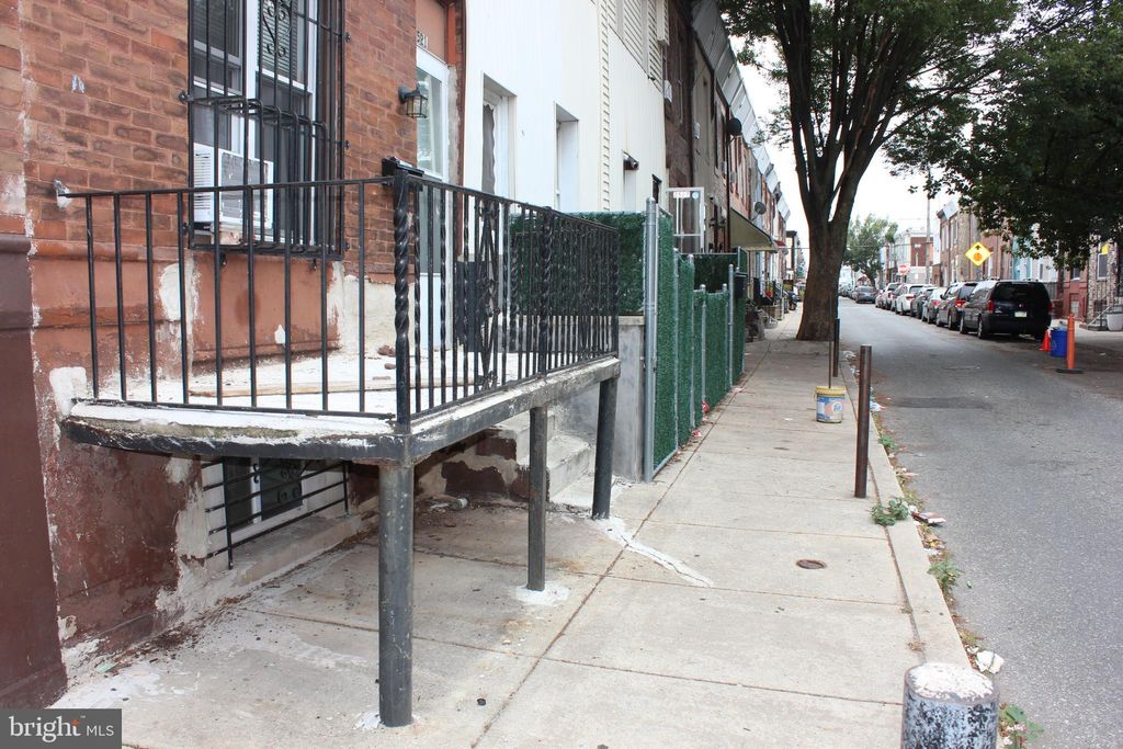 Photo of 2521 S Sheridan Street, PHILADELPHIA, PA 19148 (MLS # PAPH2536588)