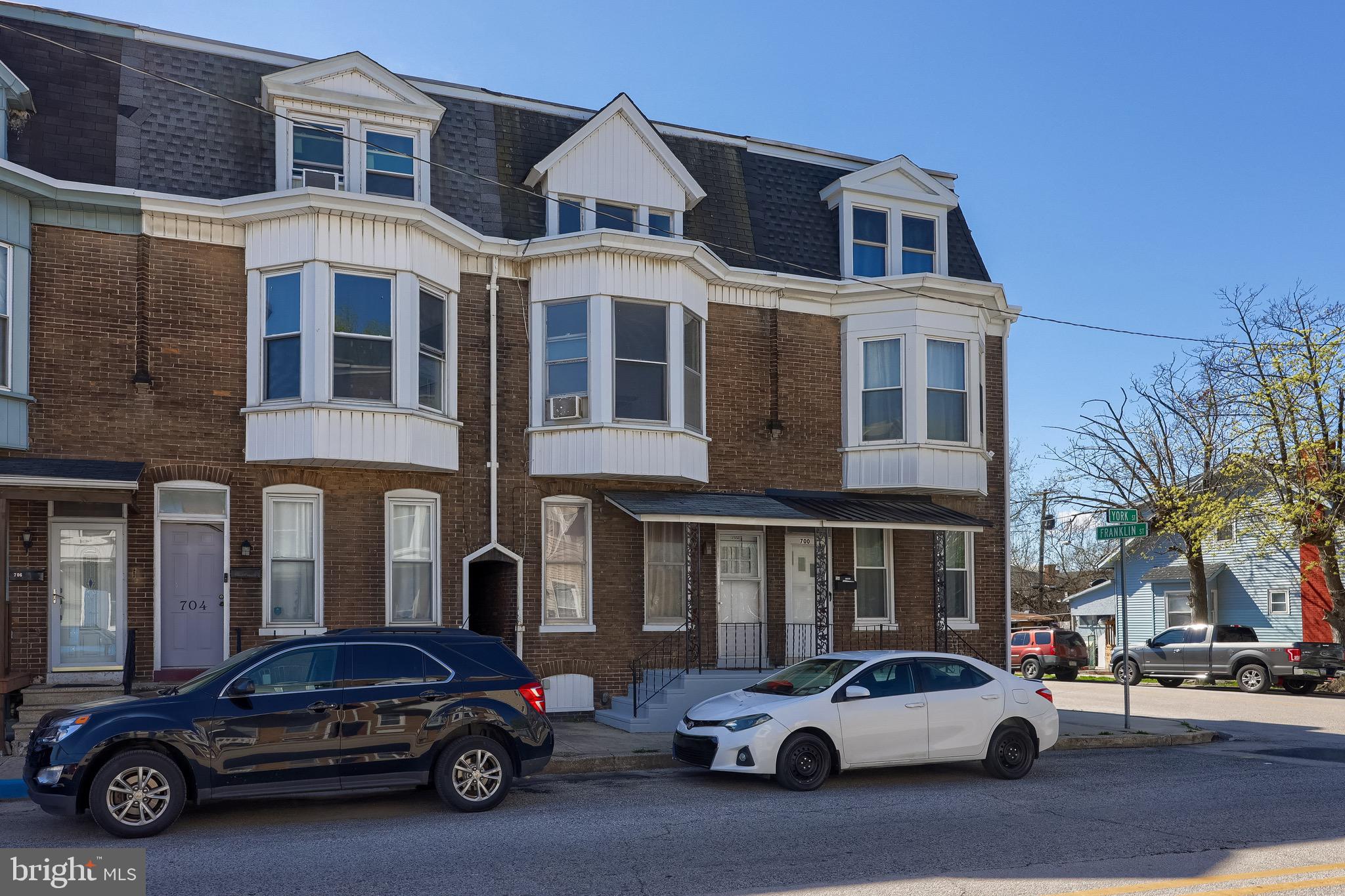 702 YORK STREET