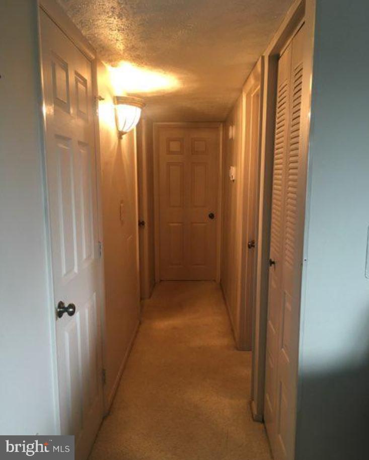 AMBERTOWNE - Residential Lease