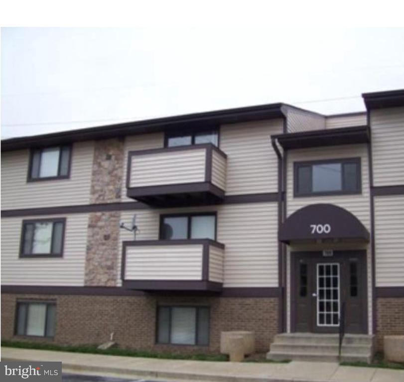 AMBERTOWNE - Residential Lease