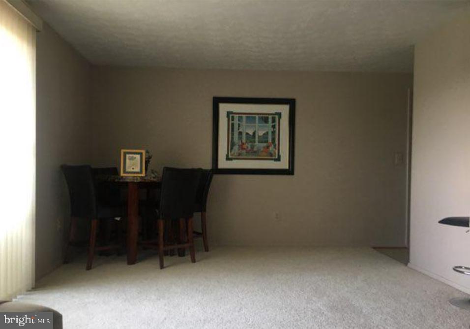 AMBERTOWNE - Residential Lease