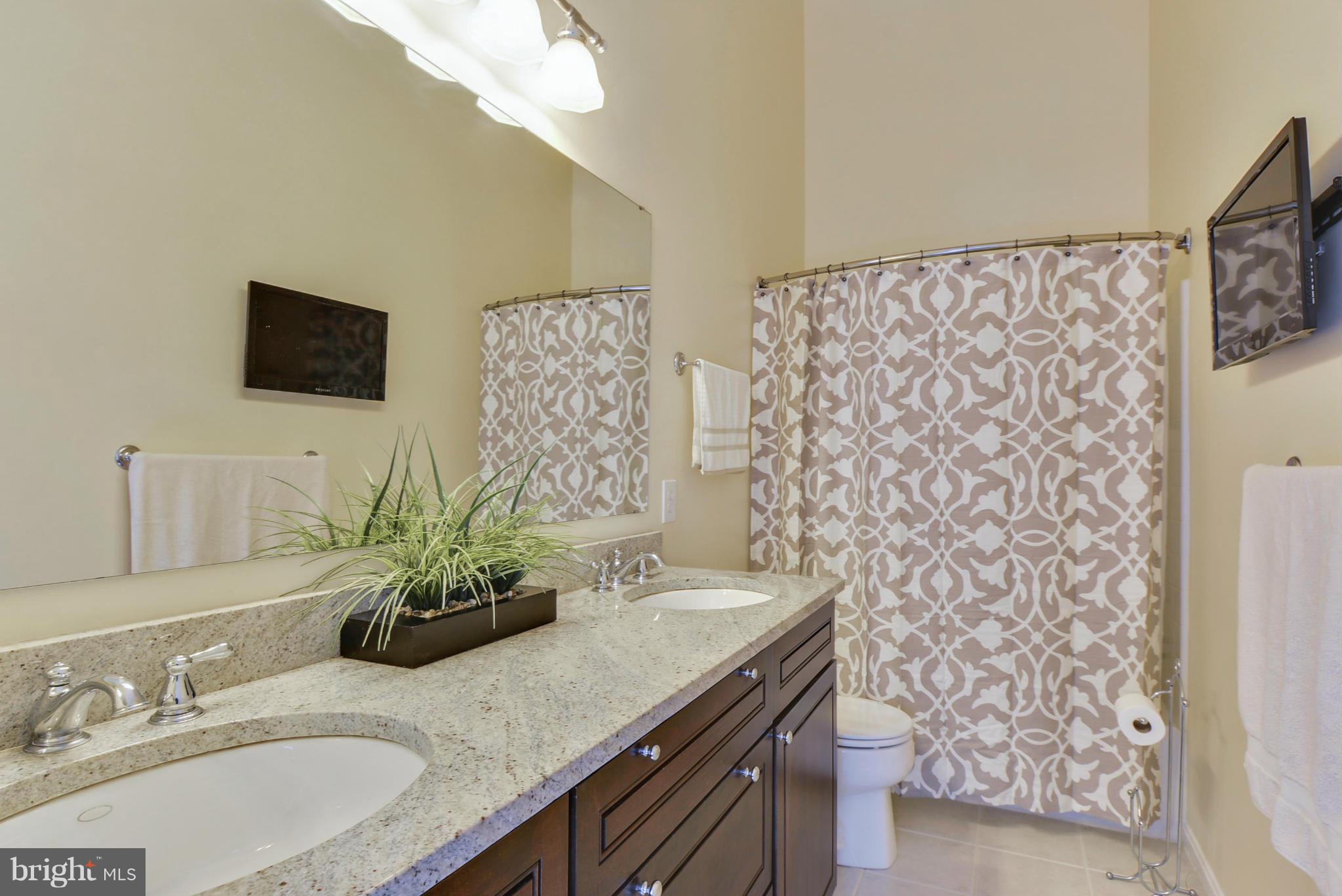 HARBOUR GATES - Residential