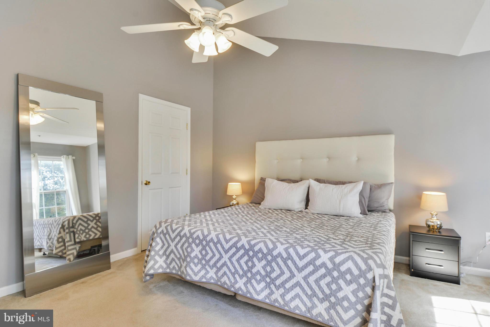 HARBOUR GATES - Residential