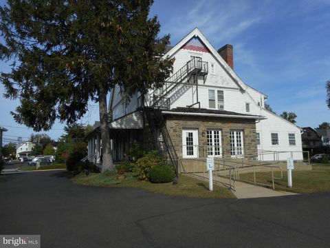 Photo of 1858 Guernsey Avenue, ABINGTON, PA 19001 (MLS # PAMC2156694)