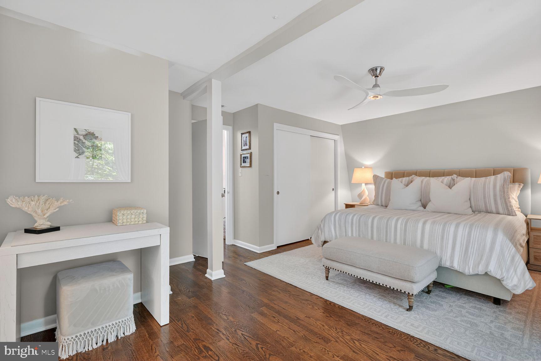 RESTON - Residential