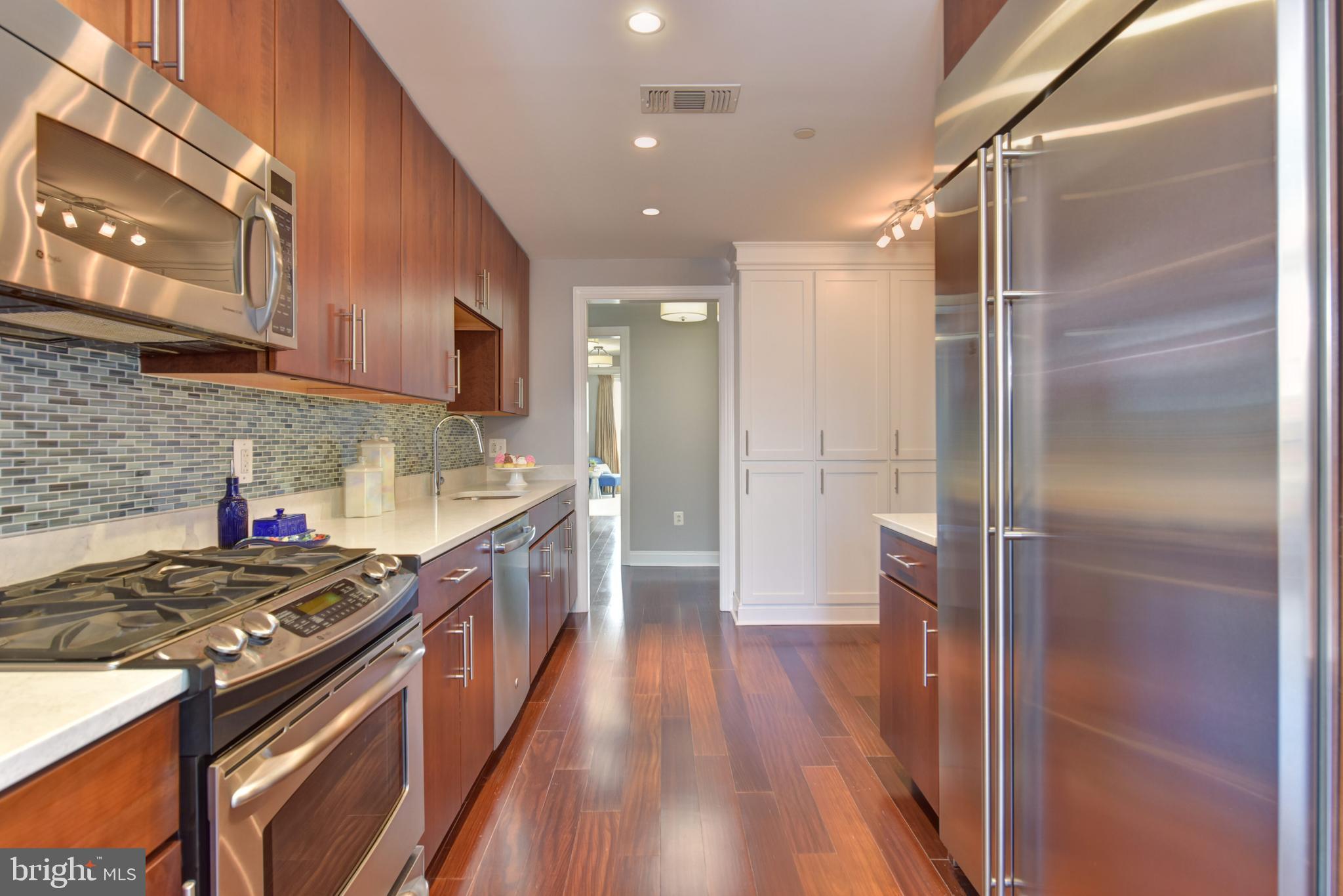 THE JAMIESON - Residential