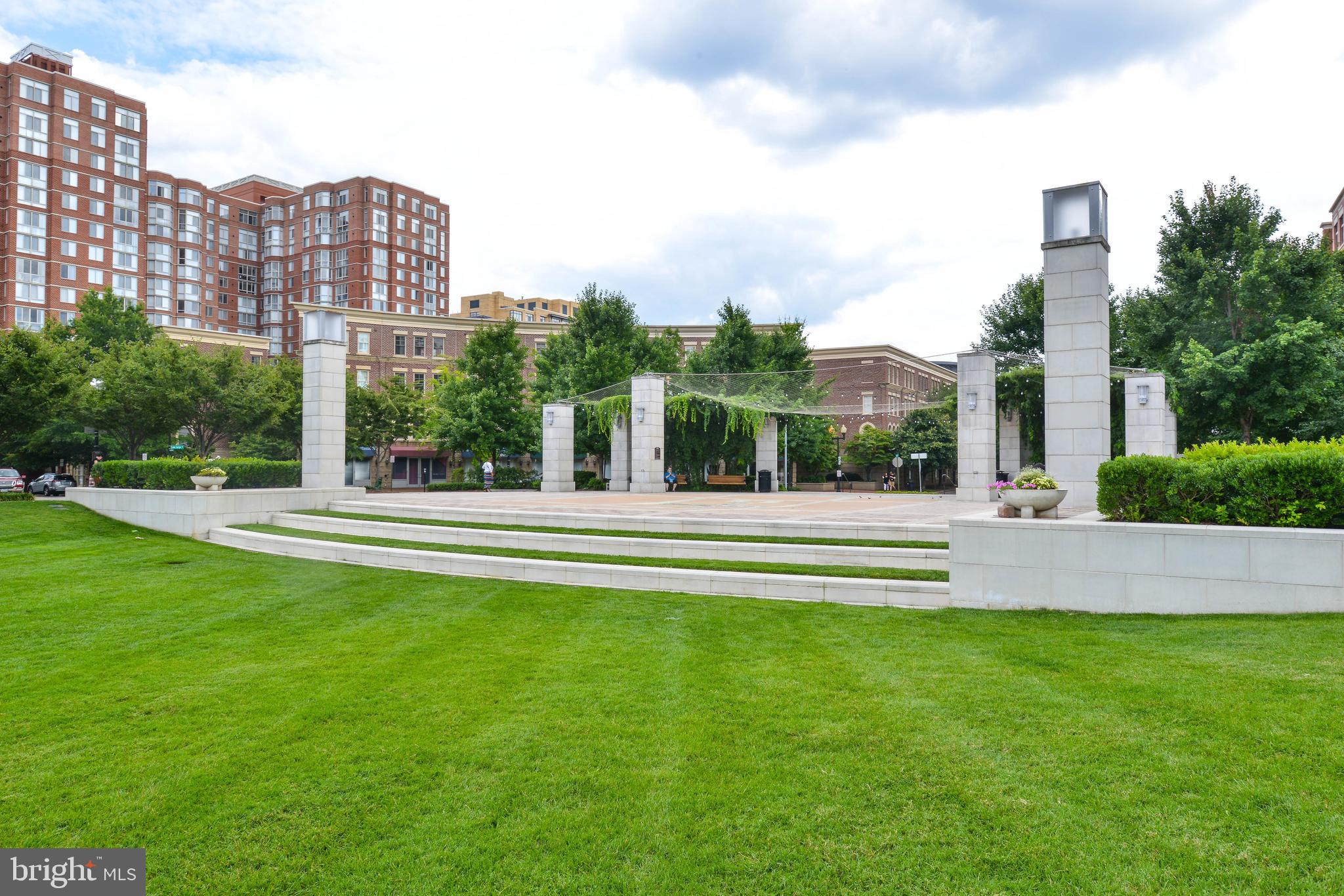 THE JAMIESON - Residential