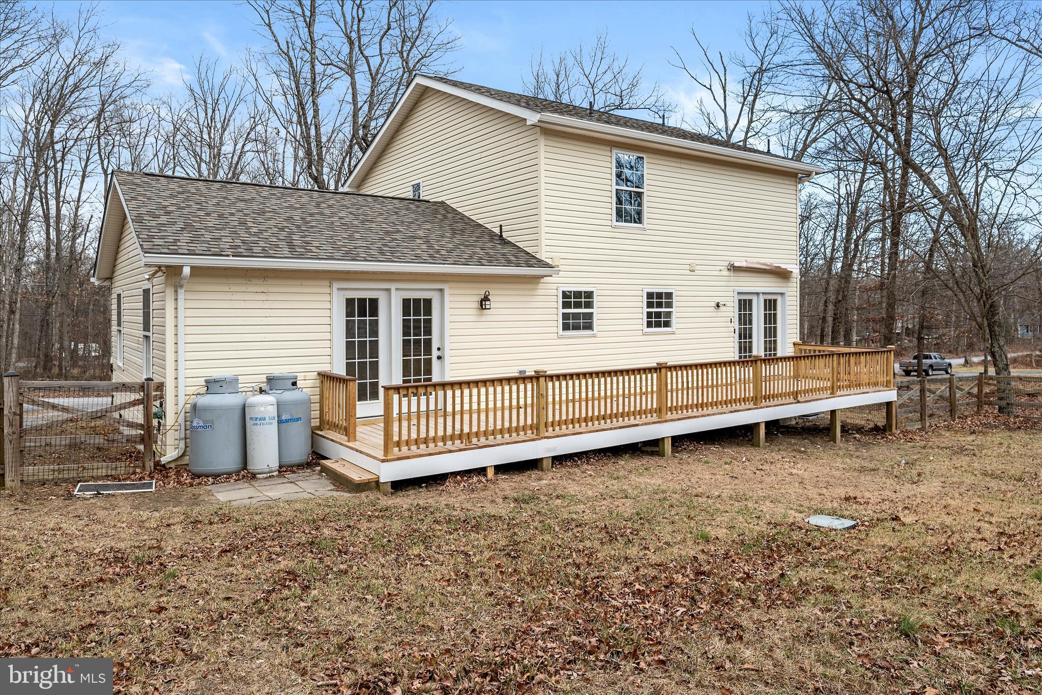 WILDE  ACRES - Residential Lease