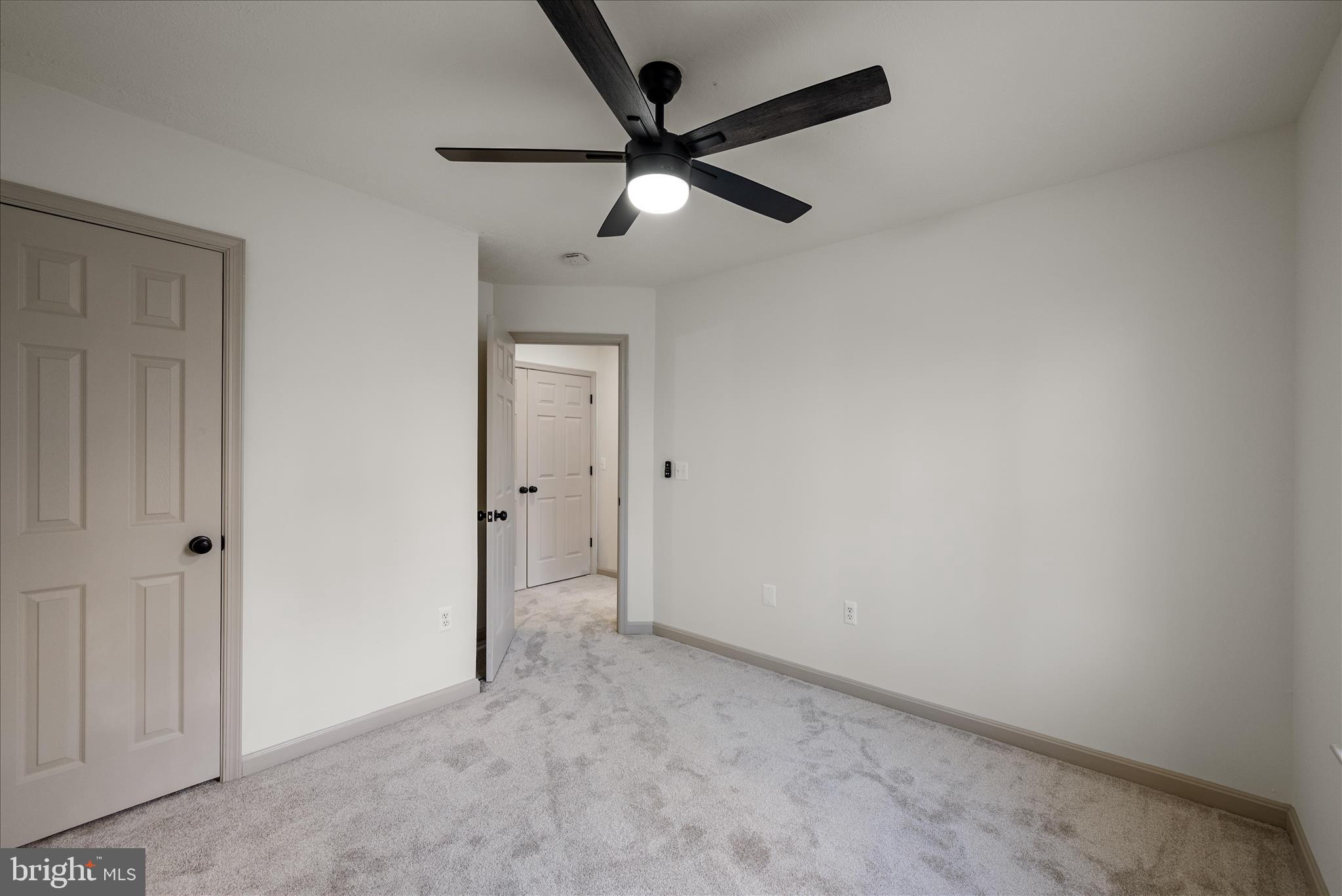 WILDE  ACRES - Residential Lease