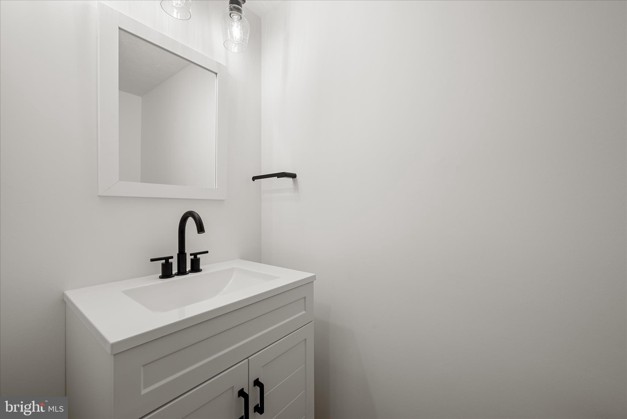 WILDE  ACRES - Residential Lease