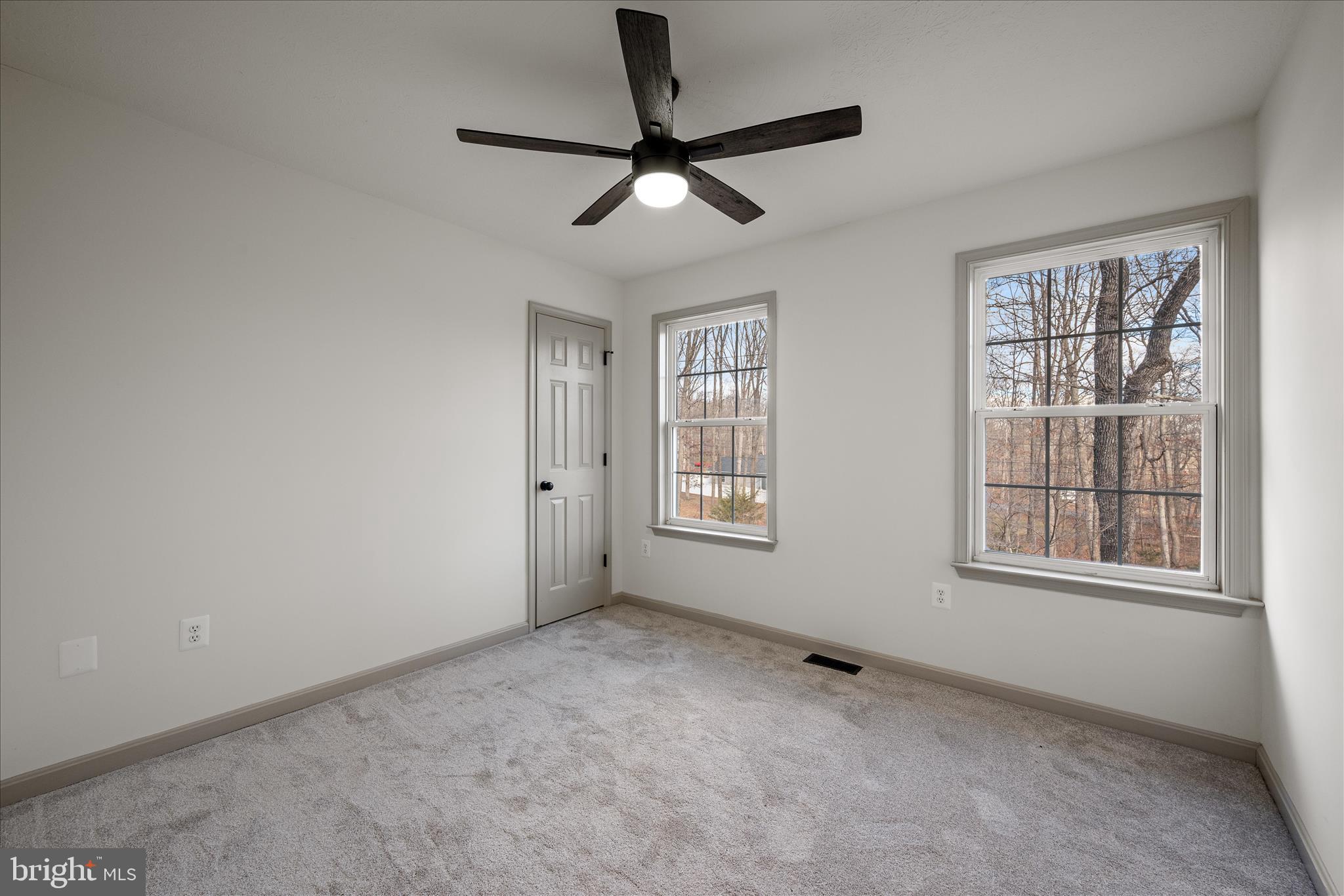 WILDE  ACRES - Residential Lease