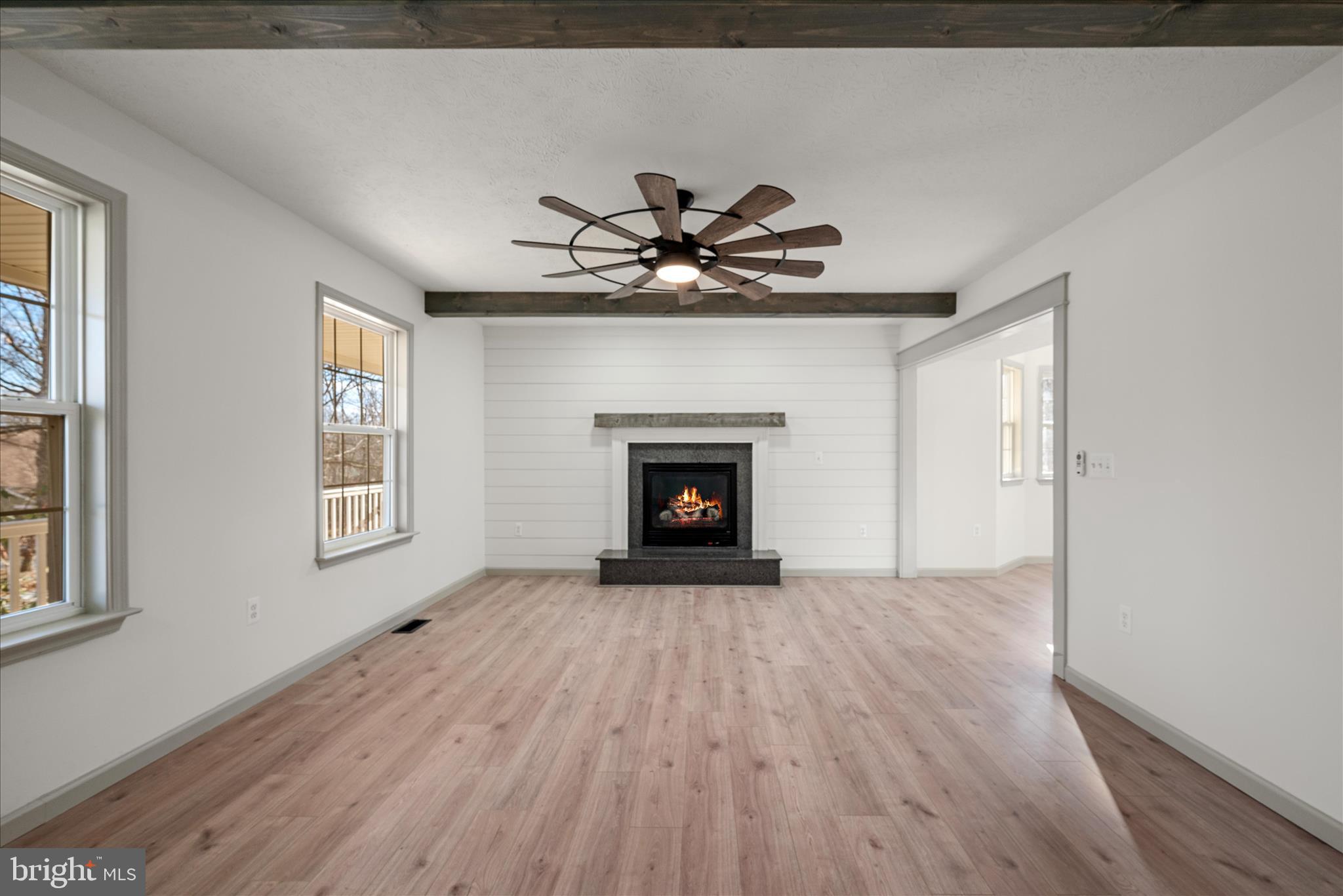 WILDE  ACRES - Residential Lease