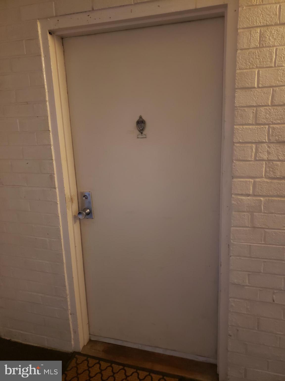 HERITAGE COURT - Residential Lease