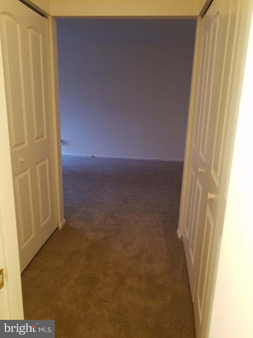 HERITAGE COURT - Residential Lease