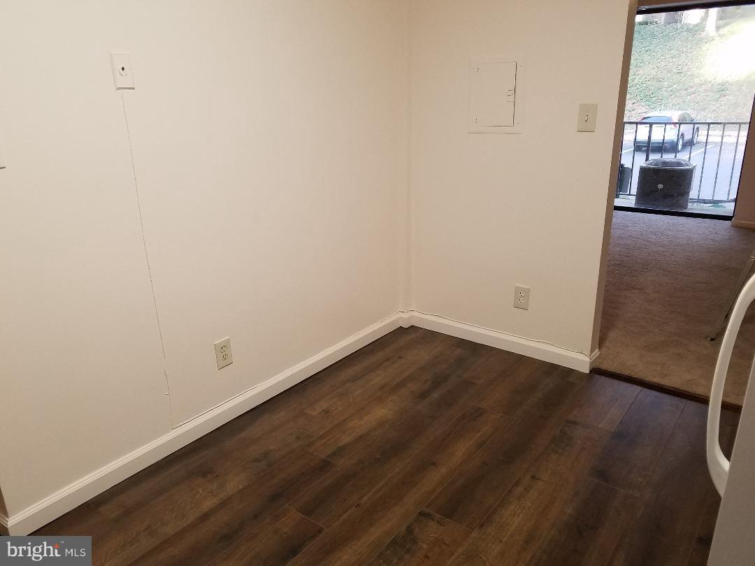 HERITAGE COURT - Residential Lease