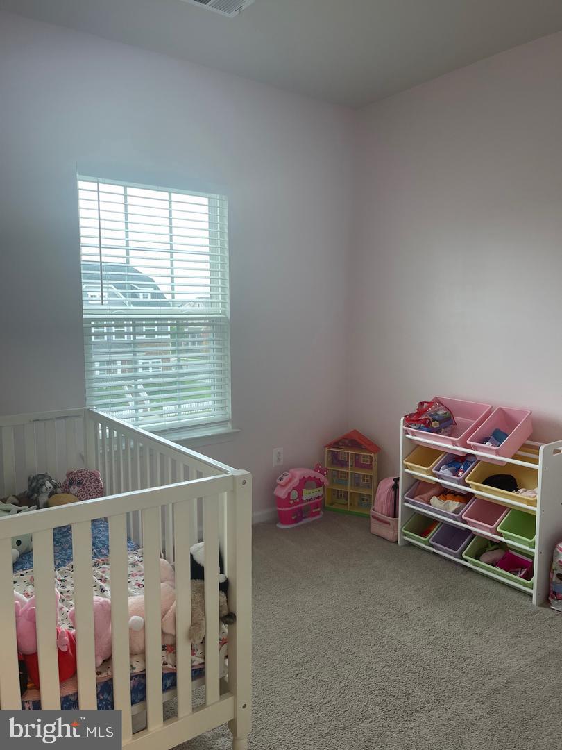 LANDSDALE - Residential Lease