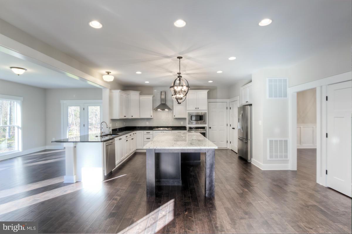 RUBY GLEN - Residential