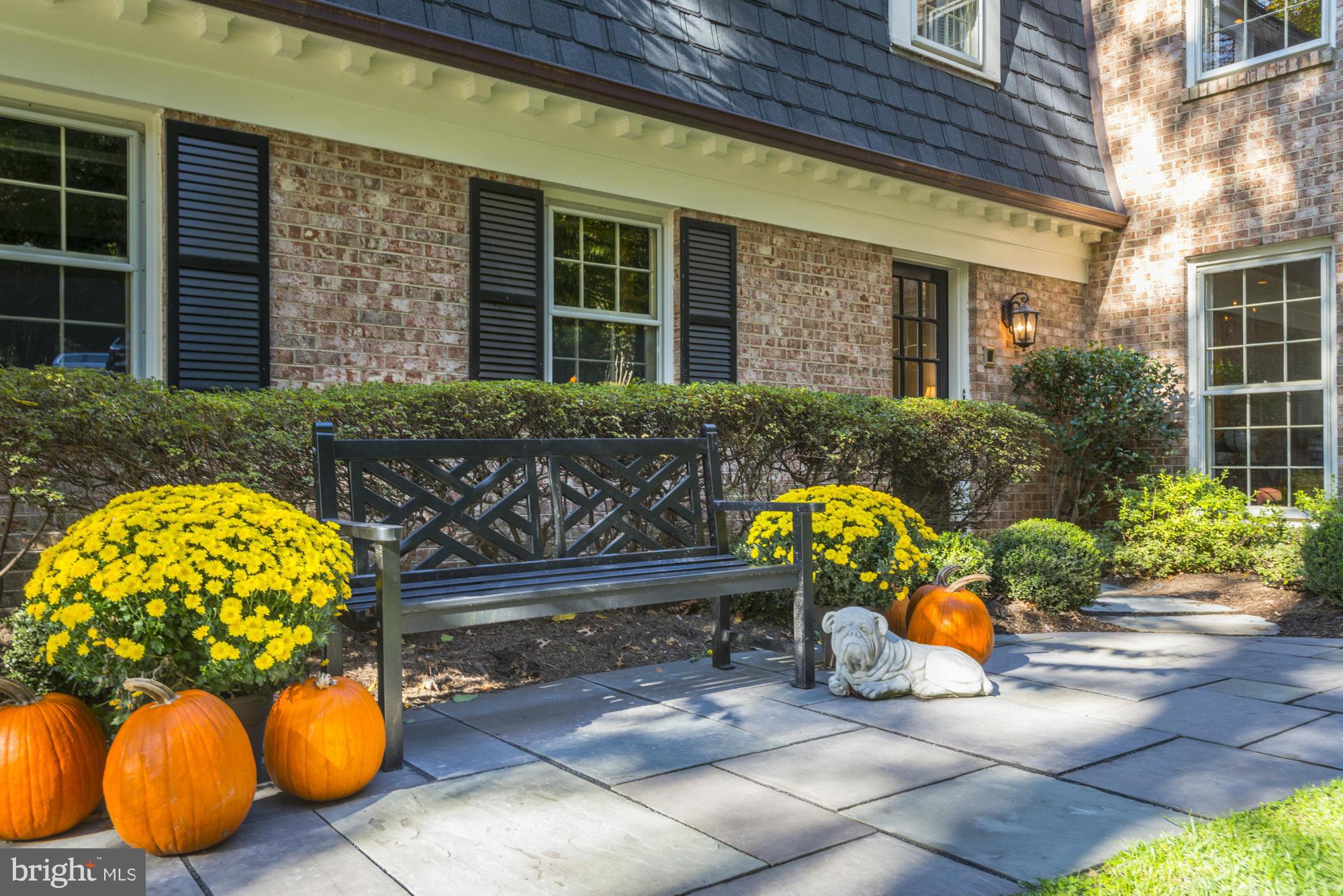 LANGLEY FOREST - Residential