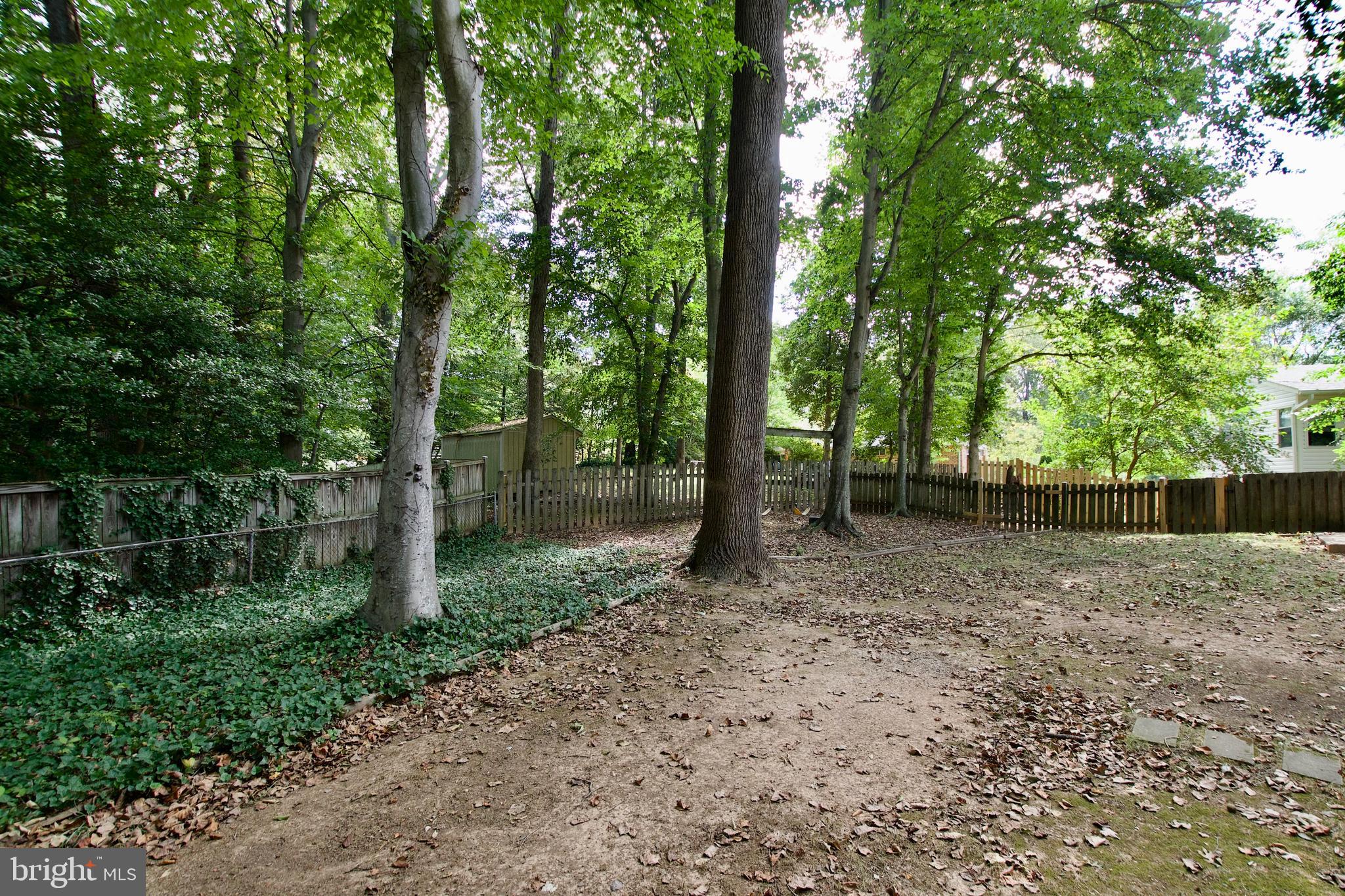 KINGS PARK WEST - Residential Lease