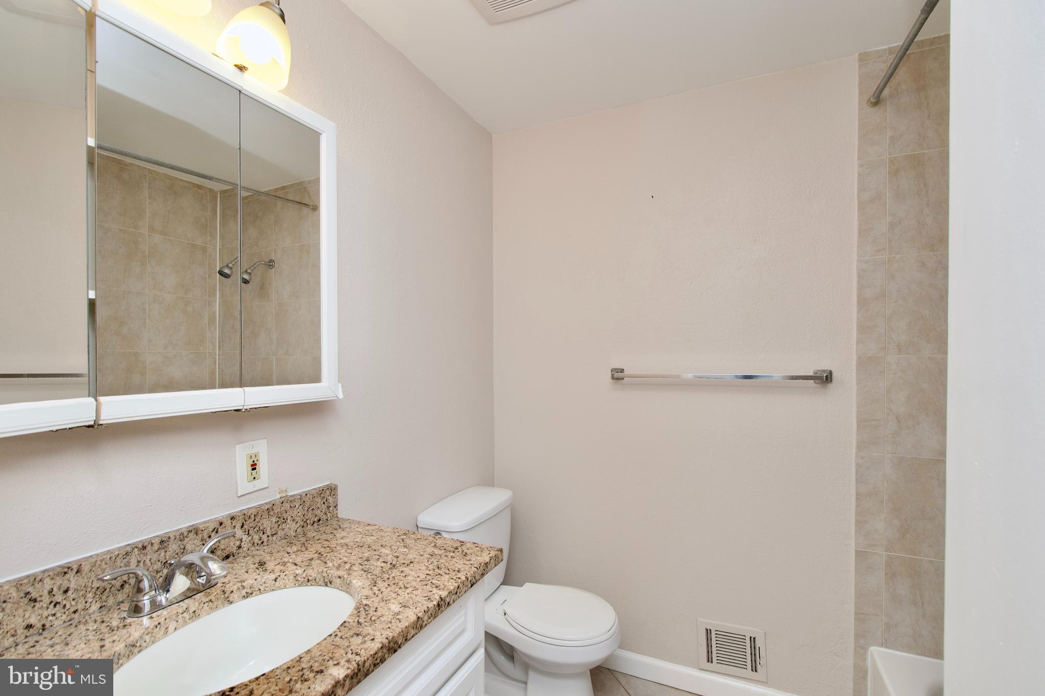 KINGS PARK WEST - Residential Lease