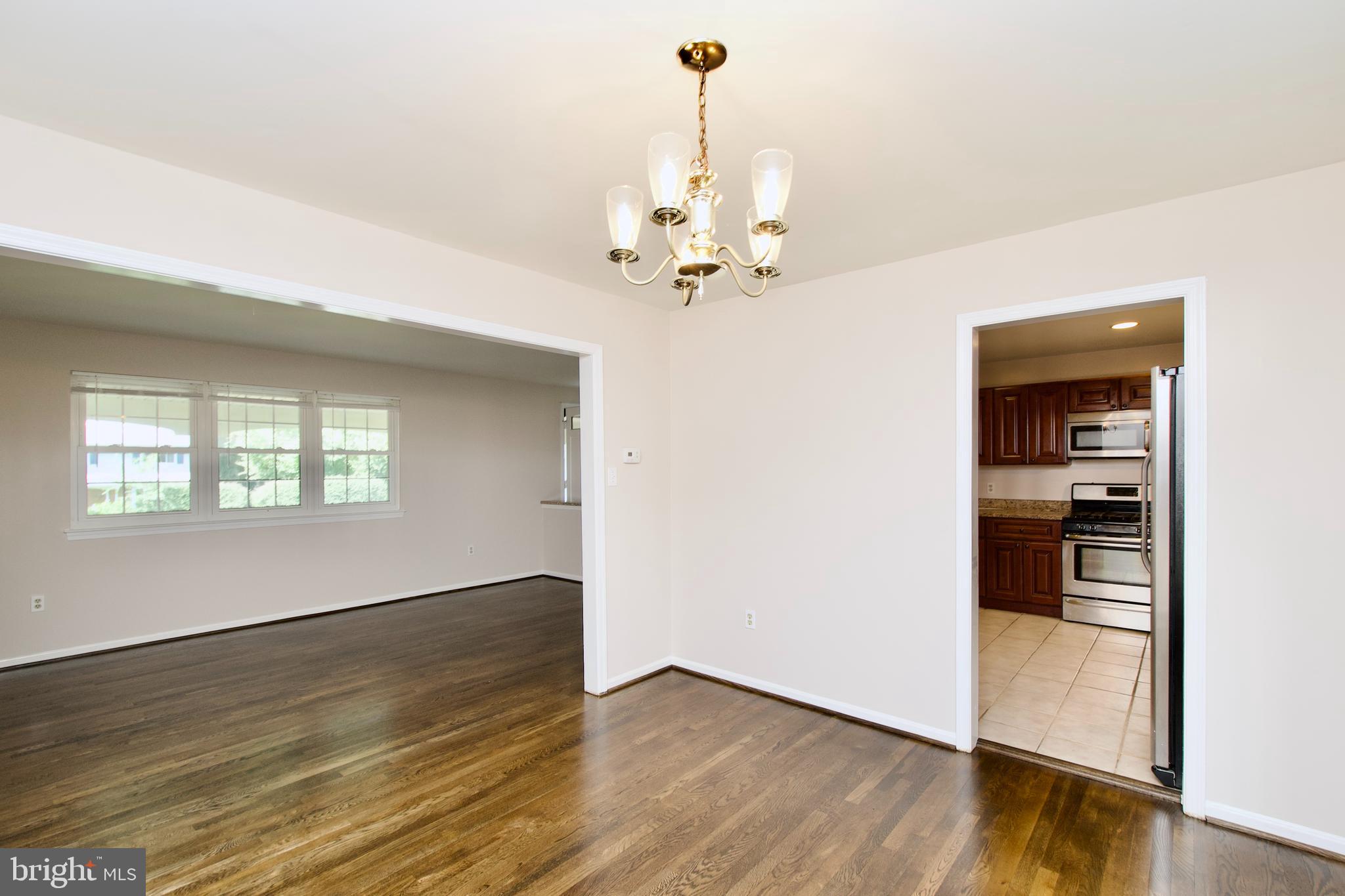 KINGS PARK WEST - Residential Lease