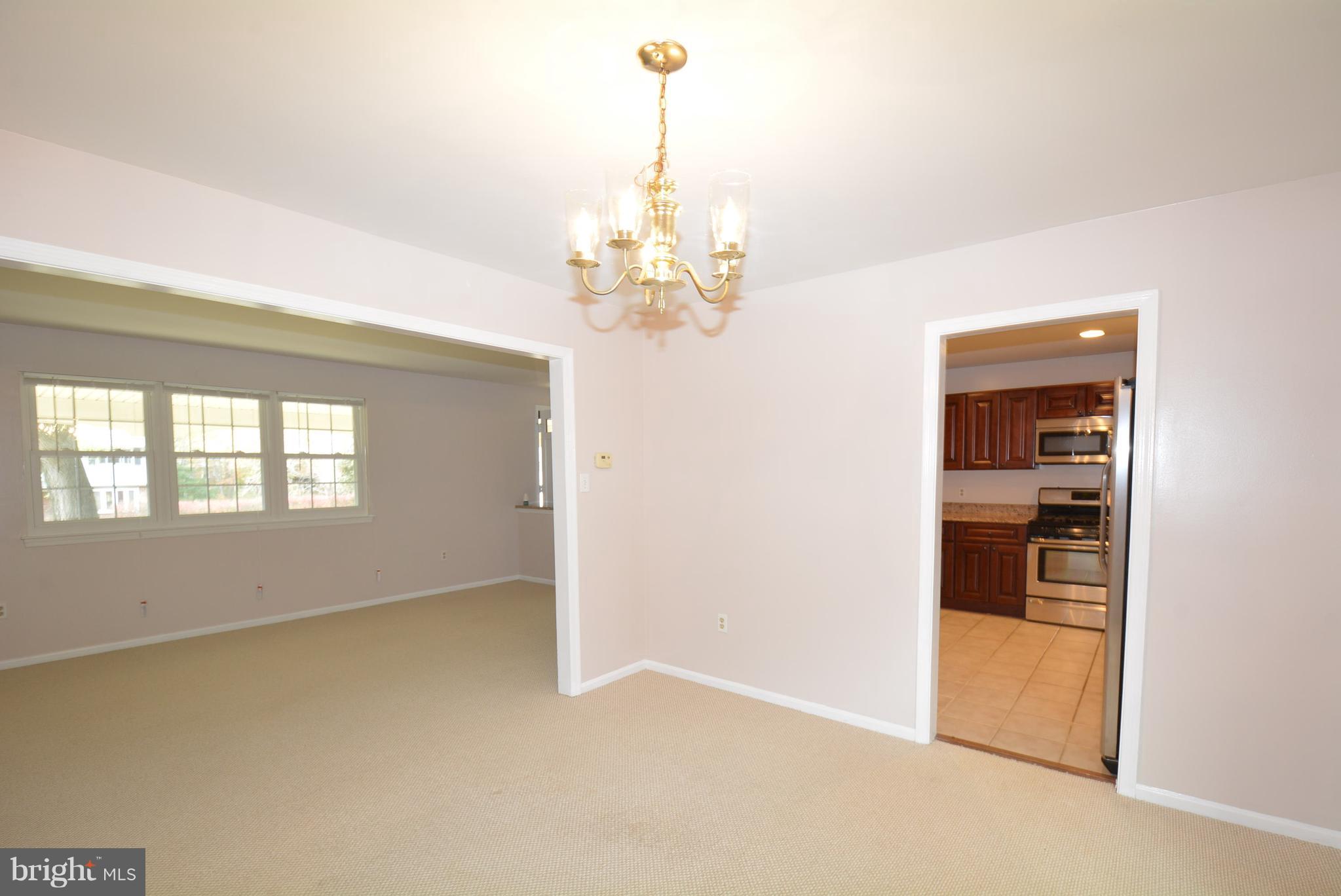 KINGS PARK WEST - Residential Lease